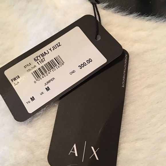 Armani Exchange sweater . - Picture 3 of 7